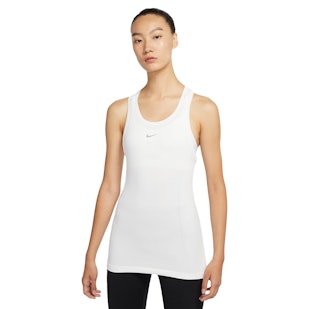 Main image showing a product in the gallery