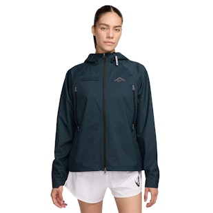 Main image showing a product in the gallery