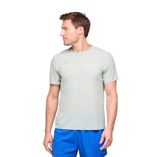 Main image showing a product in the gallery