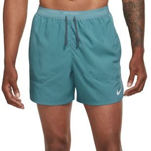 Main image showing a product in the gallery