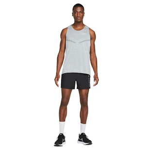 Main image showing a product in the gallery