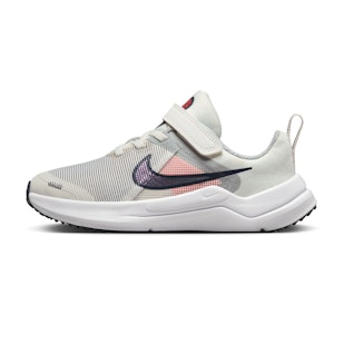 Main image showing a product in the gallery