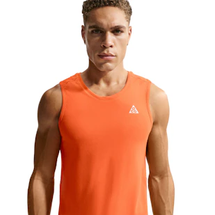 Main image showing a product in the gallery