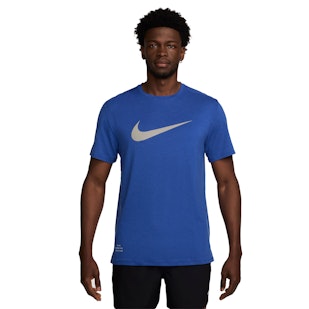 Main image showing a product in the gallery