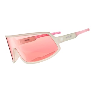 Main image showing a product in the gallery