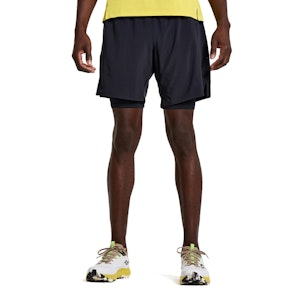 Saucony Outpace 7 Inch 2in1 Short Herr