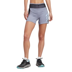 Main image showing a product in the gallery