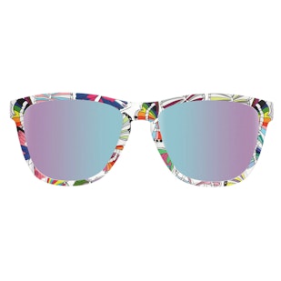 Main image showing a product in the gallery