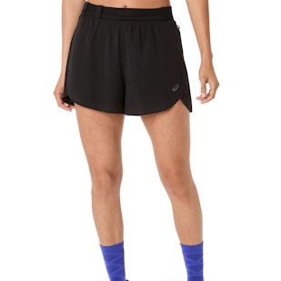 Main image showing a product in the gallery