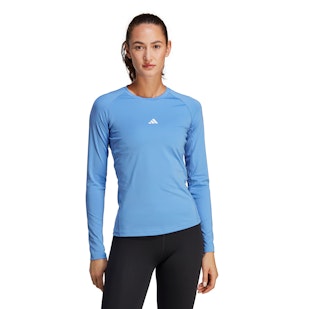 Main image showing a product in the gallery