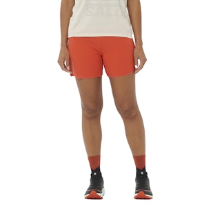 Main image showing a product in the gallery