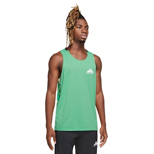 Main image showing a product in the gallery