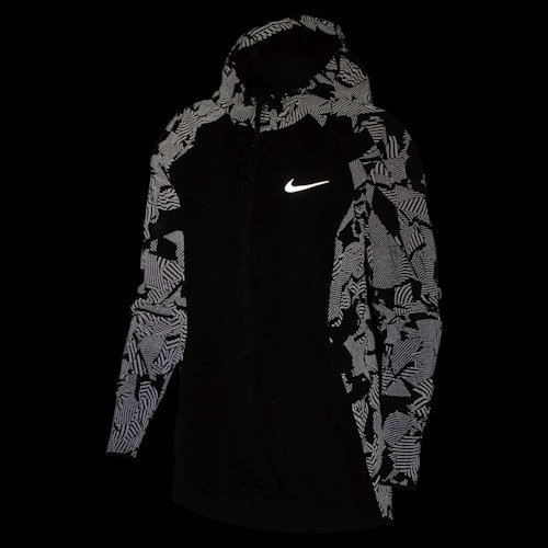 Nike 2025 essential flash