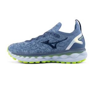 Main image showing a product in the gallery