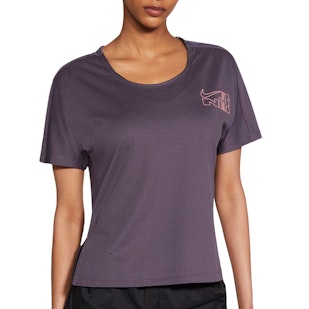 Main image showing a product in the gallery