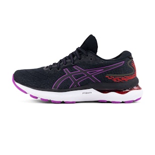 Main image showing a product in the gallery