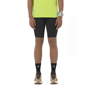 Main image showing a product in the gallery