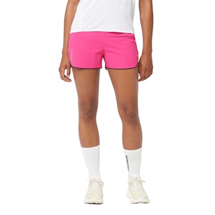 Main image showing a product in the gallery