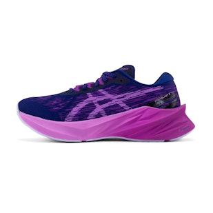 Main image showing a product in the gallery