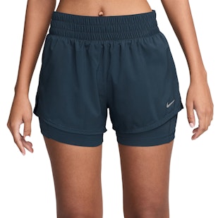 Main image showing a product in the gallery