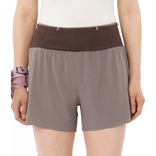 Main image showing a product in the gallery