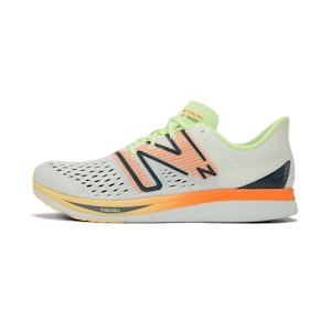 New Balance FuelCell SuperComp Pacer v1 Dam