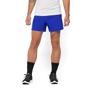 Main image showing a product in the gallery