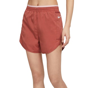 Main image showing a product in the gallery