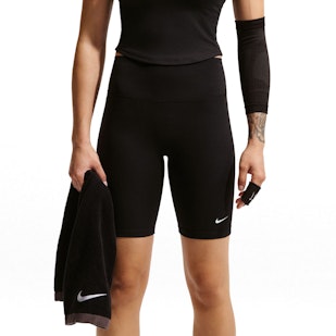 Main image showing a product in the gallery