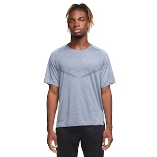 Main image showing a product in the gallery