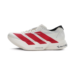 Main image showing a product in the gallery