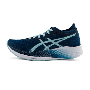 Main image showing a product in the gallery