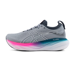 Main image showing a product in the gallery