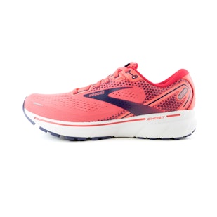 Main image showing a product in the gallery