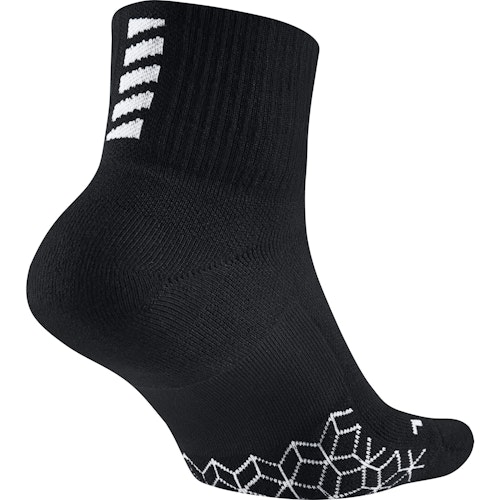 Nike elite sales cushioned quarter socks