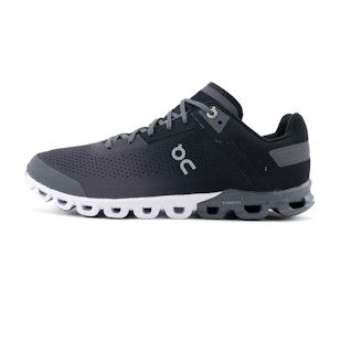 Main image showing a product in the gallery