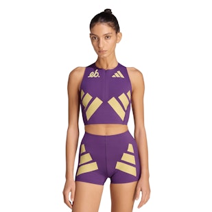 Main image showing a product in the gallery