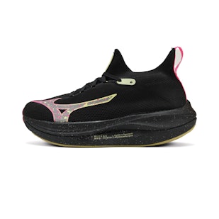 Main image showing a product in the gallery