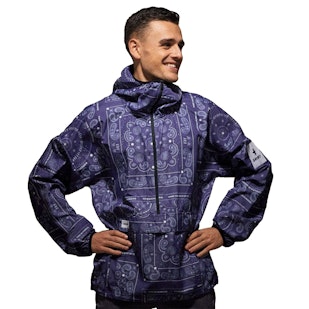 Main image showing a product in the gallery