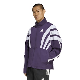 Main image showing a product in the gallery