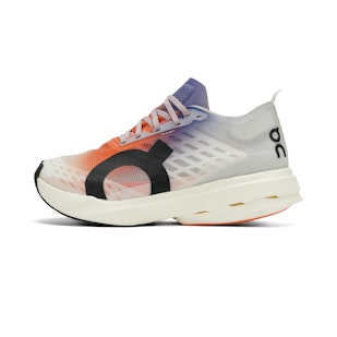 Main image showing a product in the gallery