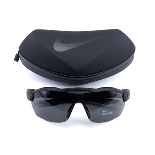 Main image showing a product in the gallery