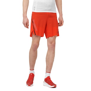 Main image showing a product in the gallery