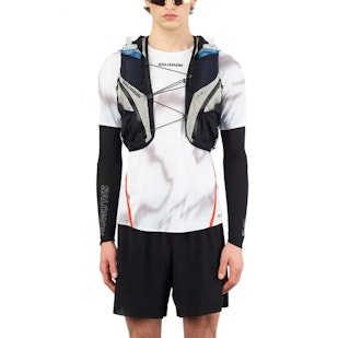 Main image showing a product in the gallery