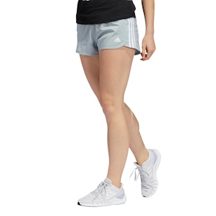 Main image showing a product in the gallery