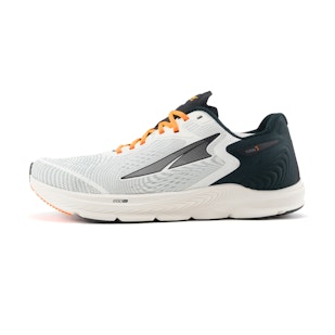 Main image showing a product in the gallery