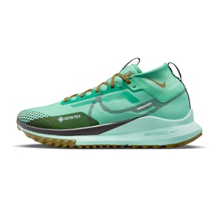 Main image showing a product in the gallery