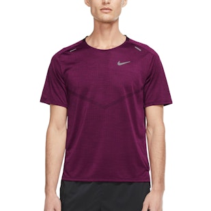 Main image showing a product in the gallery