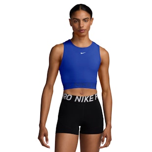 Main image showing a product in the gallery