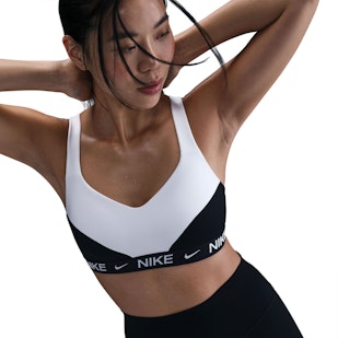 Main image showing a product in the gallery